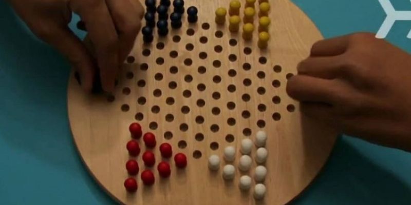 Giới thiệu game cờ nhảy Giới thiệu game cờ nhảy